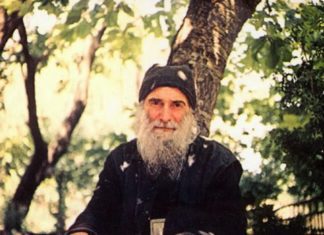 Cuviosul Gavriil Georgianul, cel nebun pentru Hristos (film documentar)