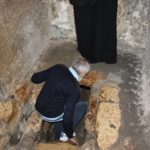 „Dă, Doamne, să murim amândoi odată!” Cuviosul la mormântul lui Lazăr, în Betania