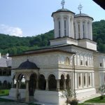 „Dacă nu mă cunoaşte niciuna, eu plec!”