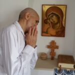 „Slobozeşte-ne din toate nevoile!”