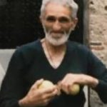 „Uită-te ce frumos îi pe dinafară şi uită-te cât îi de putred pe dinăuntru!”