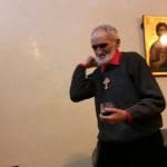 Cuviosul mijloceşte pentru găsirea unui loc de muncă: „Dragă, eu nu mă rog degeaba!”